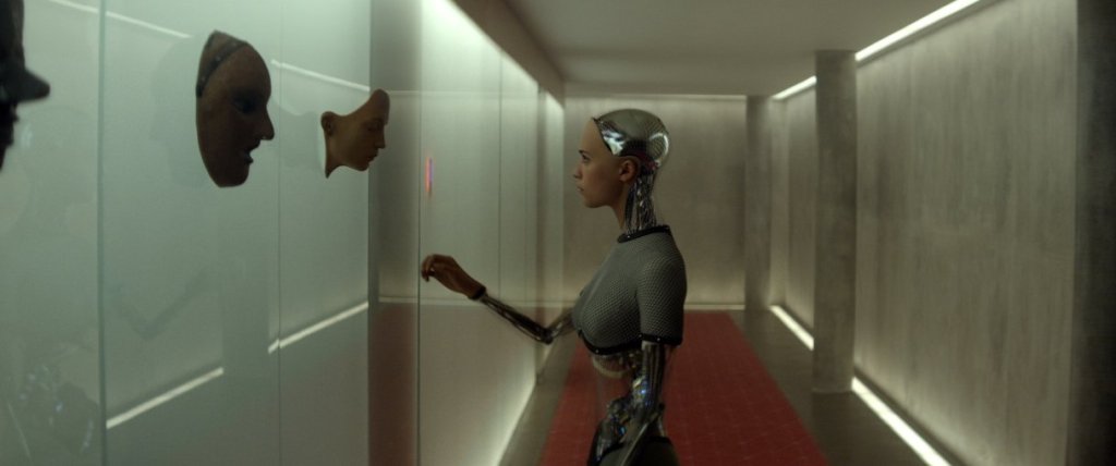 Ex Machina (2015)